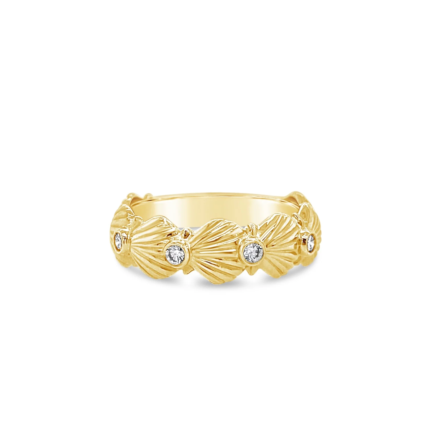 Diamond Scallop Shell Band Ring - Image 3