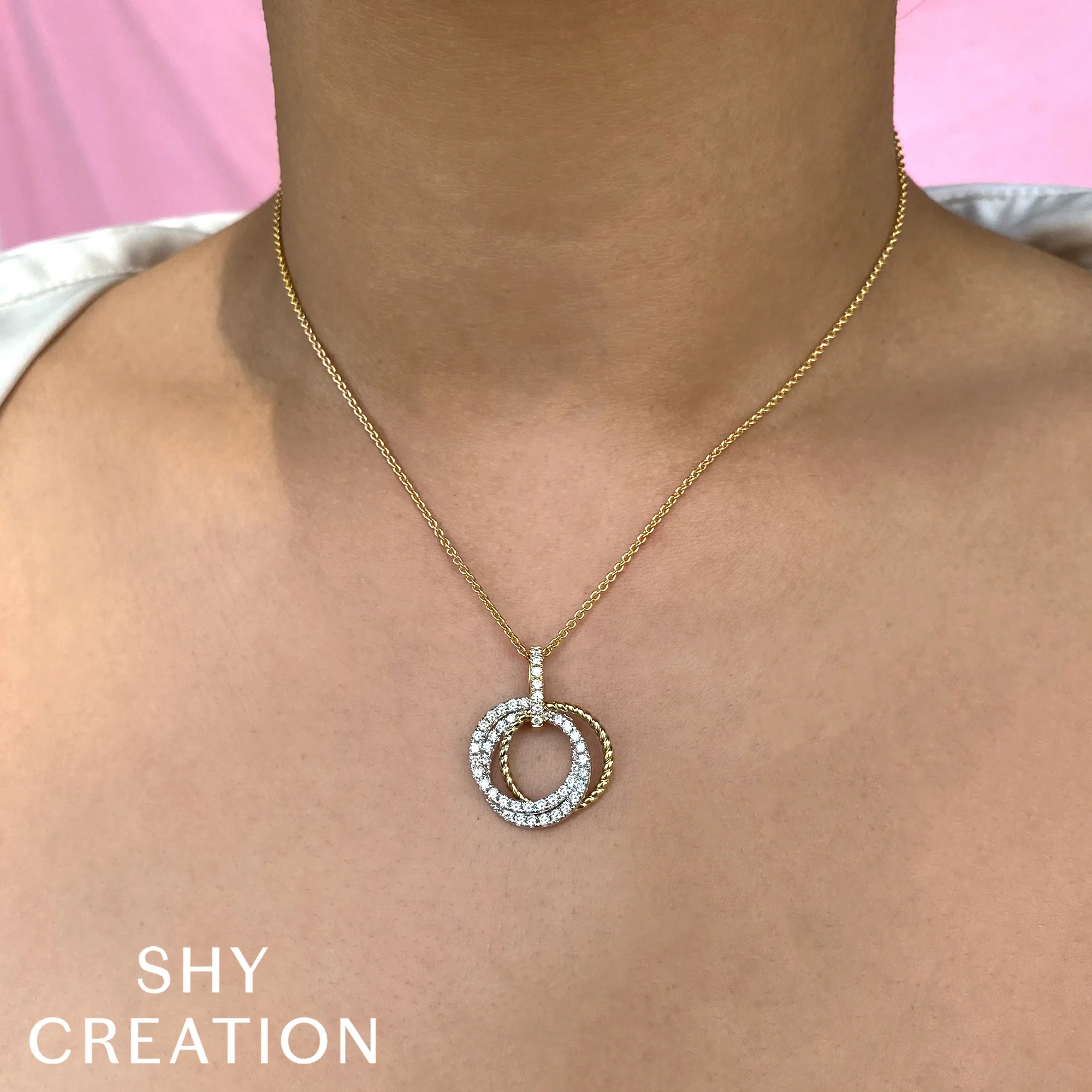 Glittara Diamond Multi-Circle Necklace - Image 2