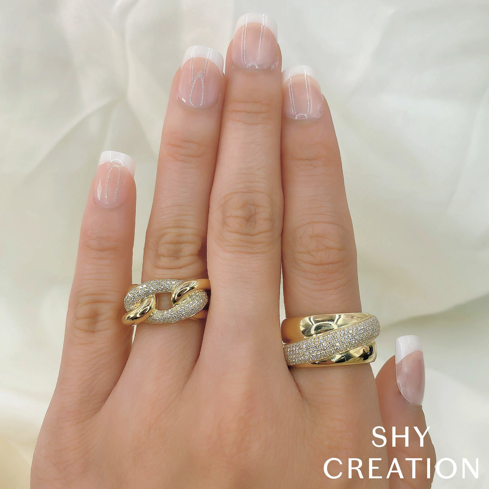 Puffed Pavé Diamond Crossover Ring - Image 2