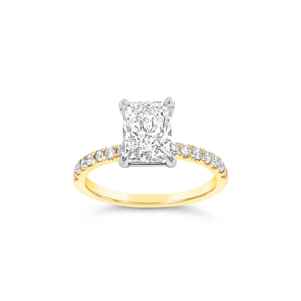 Radiant-Cut Diamond Solitaire Engagement Ring
