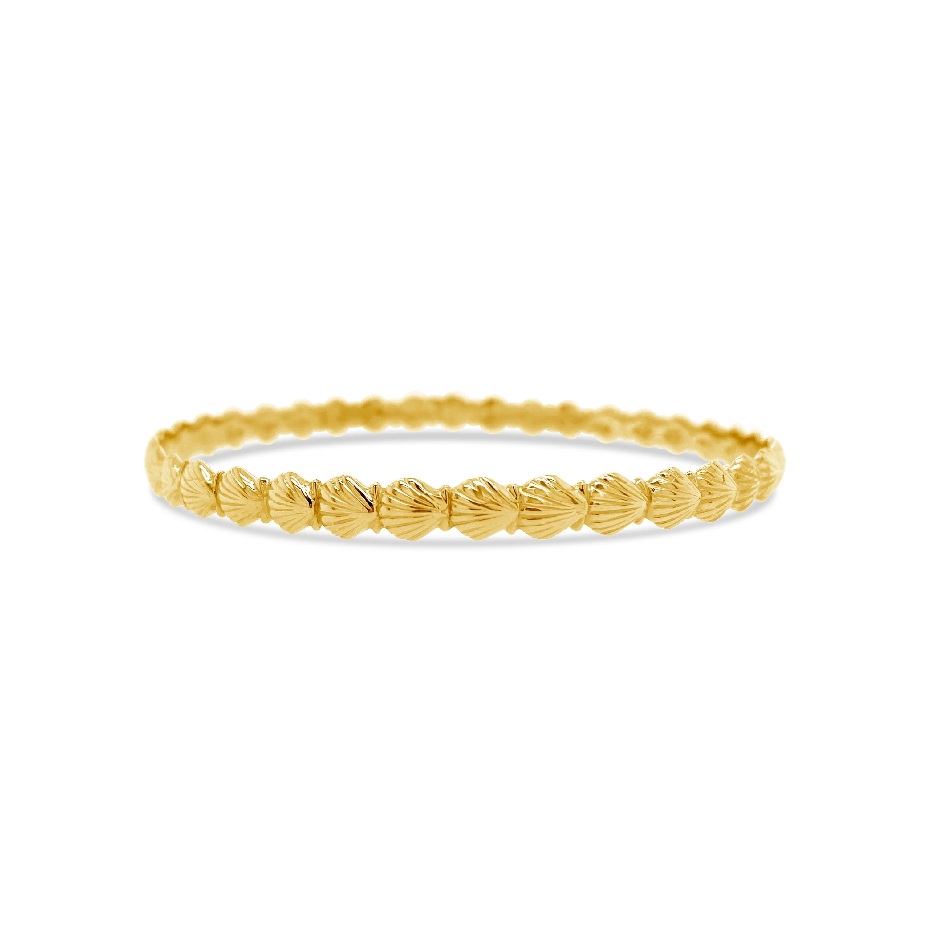 Scallop Shell Bangle Bracelet - Image 3