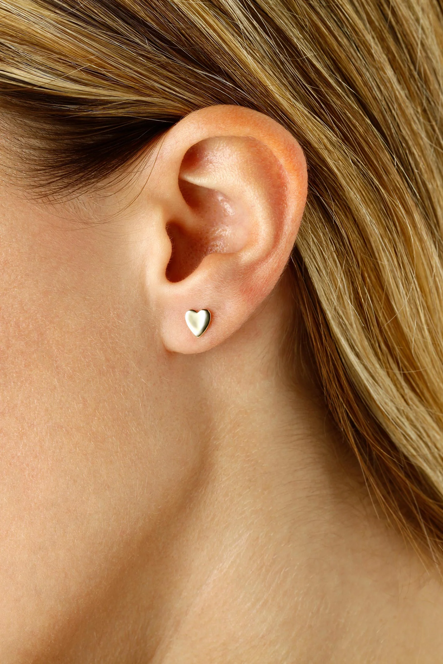 Small Flat Hear Stud Earrings - Image 2