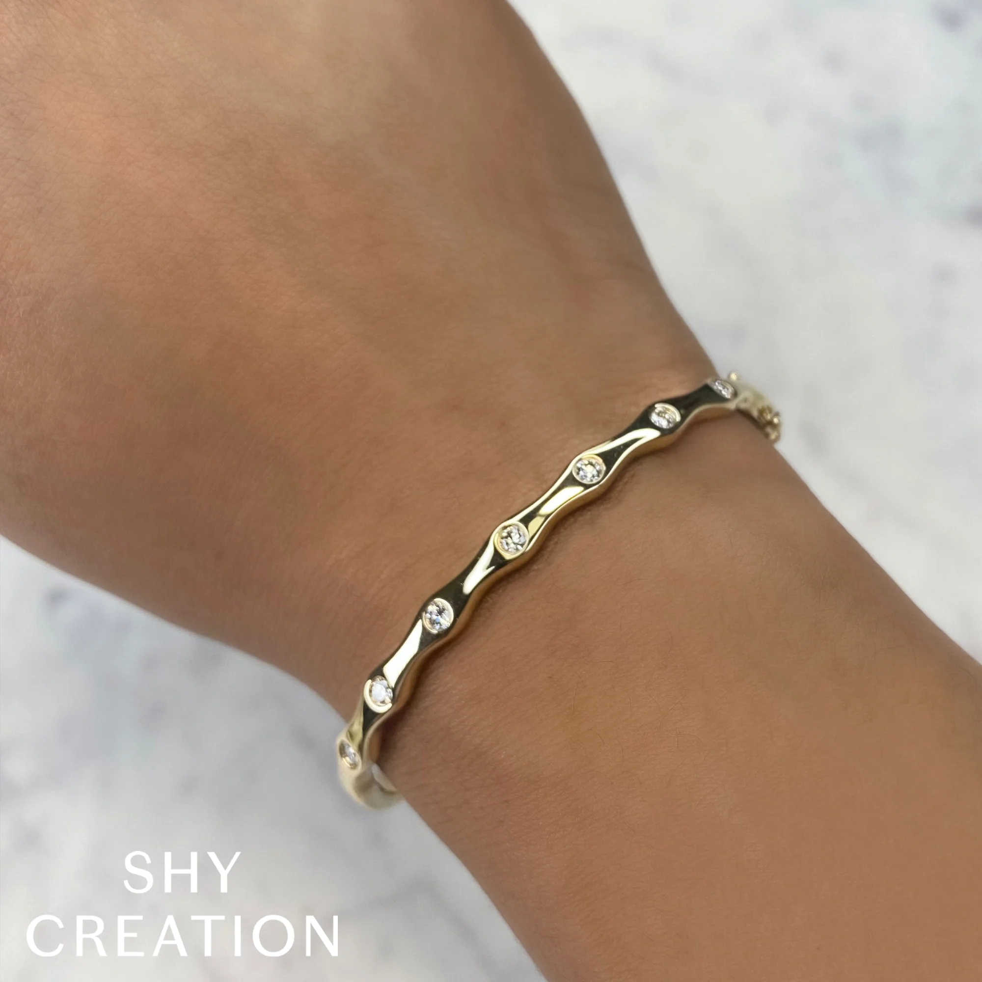 Wavy Diamond Hinged Bangle - Image 2
